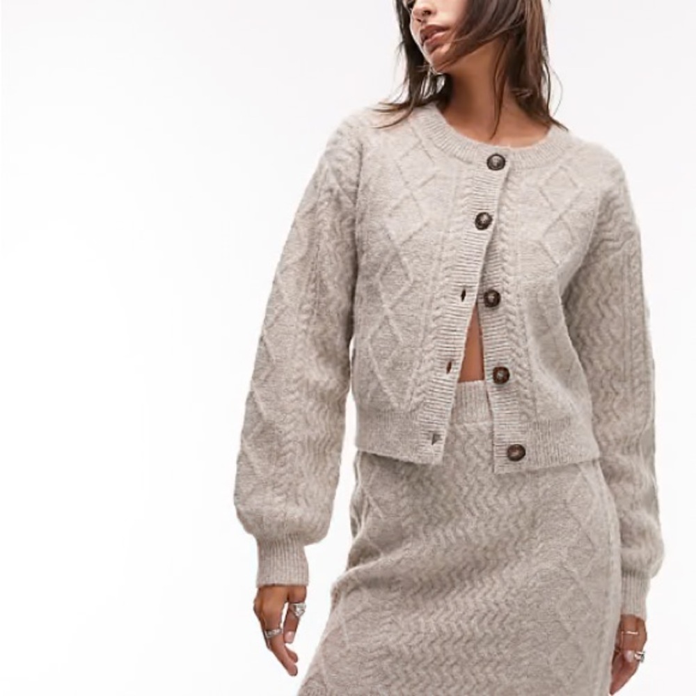 Topshop Cream Button-Up Cardigan Knit Sweater size small